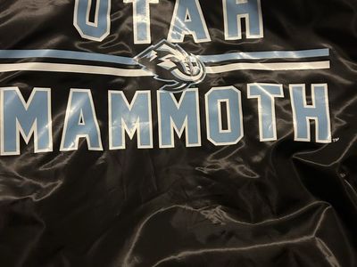 Starter Utah Mammoth Satin Bomber Jacket - Size XL