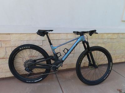 $4,900 OBO - 2023 Scott Contessa Spark RC World Cup - Prism Purple - Size M
