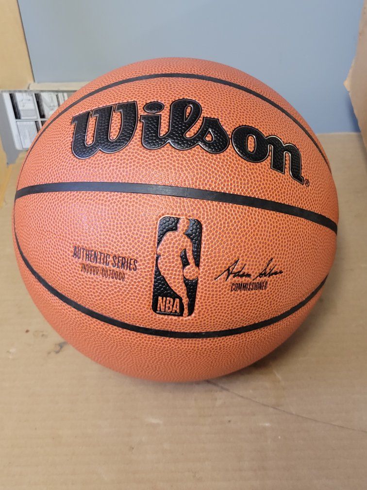 Wilson NBA Authentic Series Indoor/Outdoor Basketball - Orange