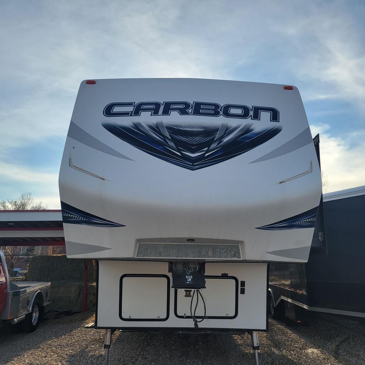 2017 Keystone Carbon 347 Toy Hauler Travel Trailer - Cummins Onan Generator, 3 Slide-Outs