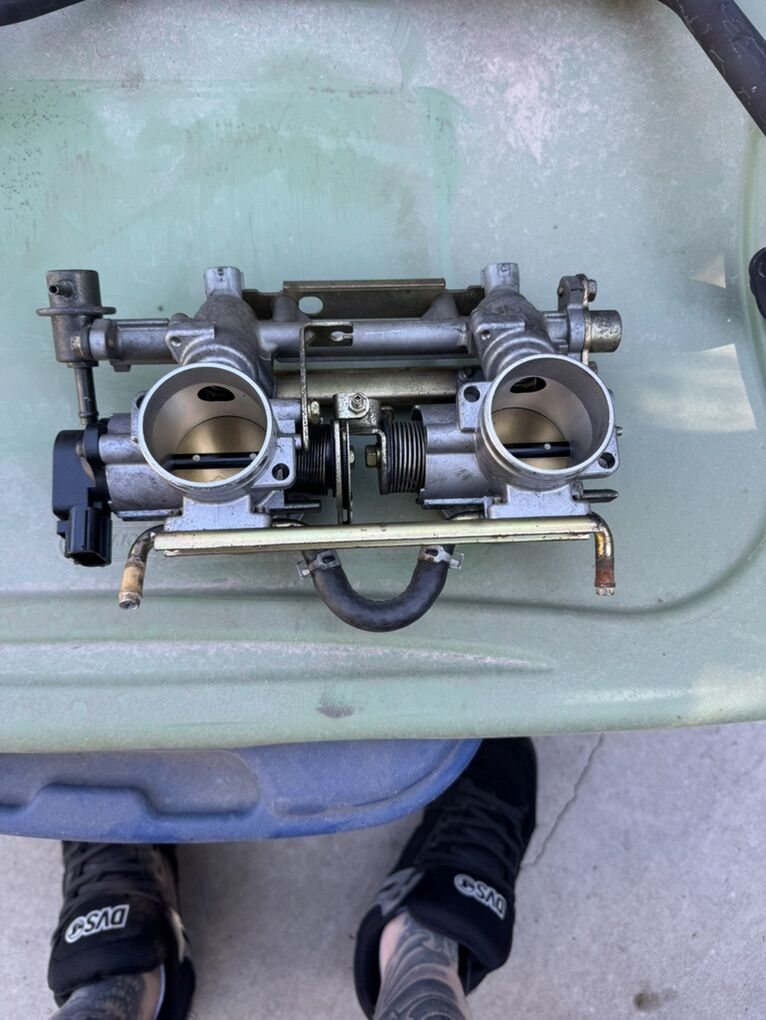 Powder Special throttle Body And Injectors