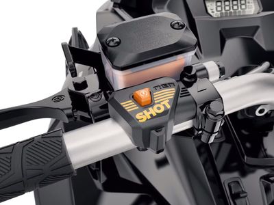 2025 SKI-DOO Summit Adrenaline with Edge Package 1
