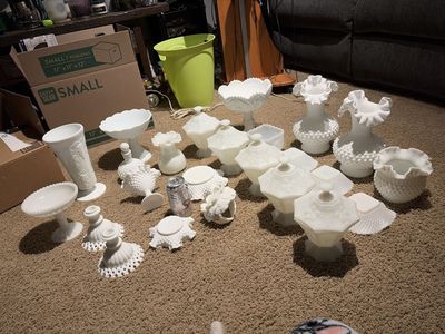 23 (not Counting Lids) Mint Condition Milk Glass