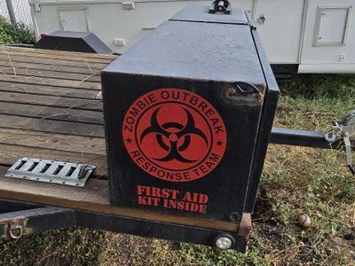 15' X 8' motorcycle/utility trailer
