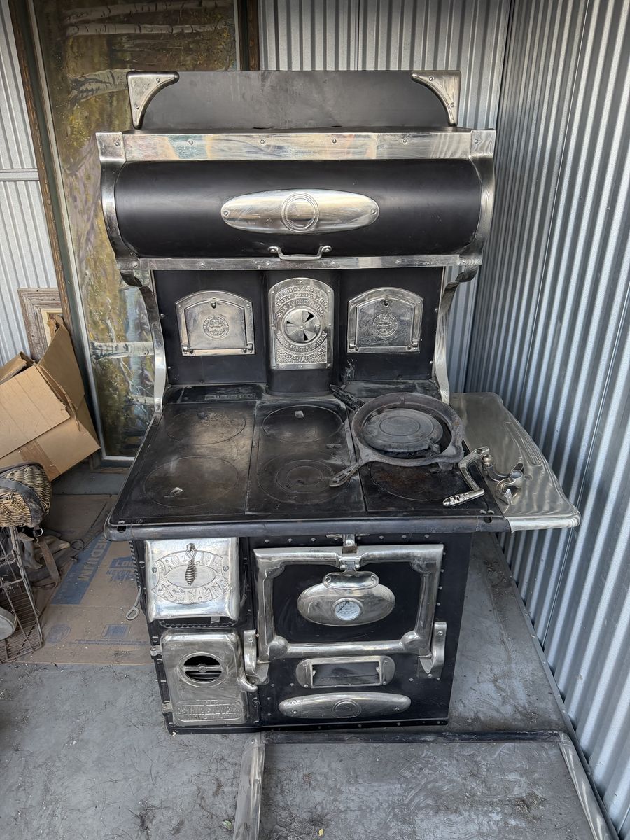 Main image 7