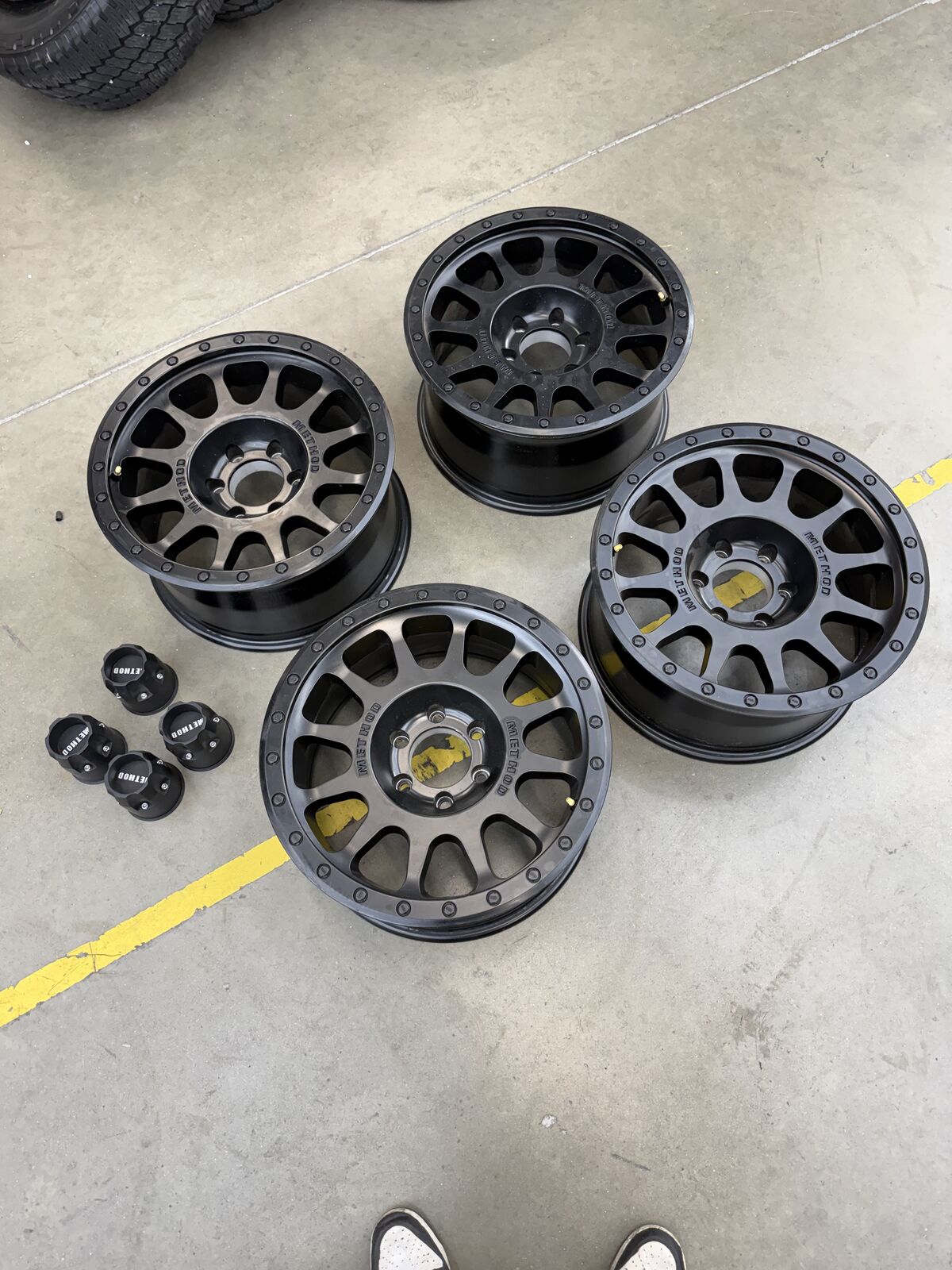 18x9 Method Wheels 6x135