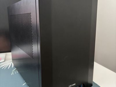 NCASE M1 v2.0 SFF PC Case