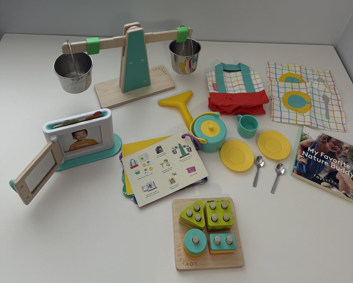Lovevery The Enthusiast Playkit set, age 89-30 months, toddler/preschooler