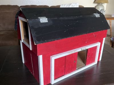 Vintage Toy Barn