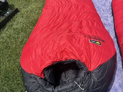 Wilderness technology WildyDown -10 degree sleeping bag New!