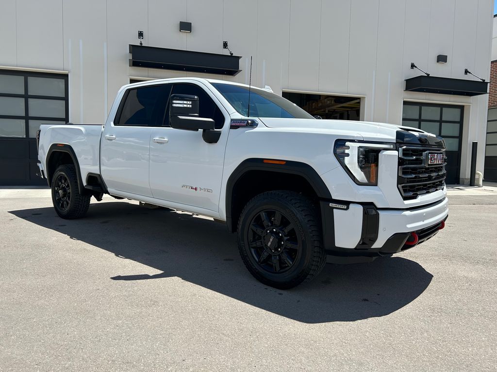 2025 GMC 2500 AT4