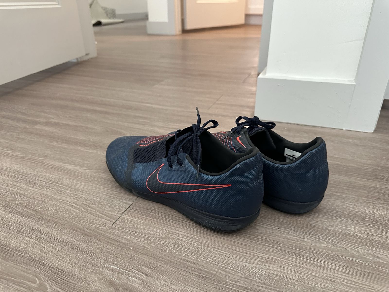 Nike Indoor Soccer Shoes size 9.5