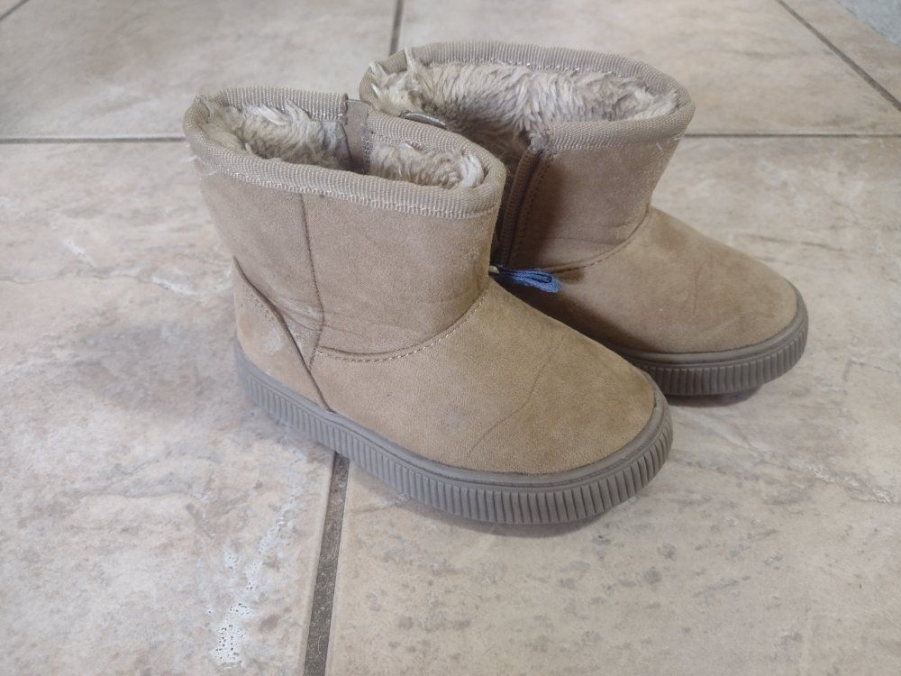 Toddler Brown Faux Suede Fur-Lined Winter Boots Size 8