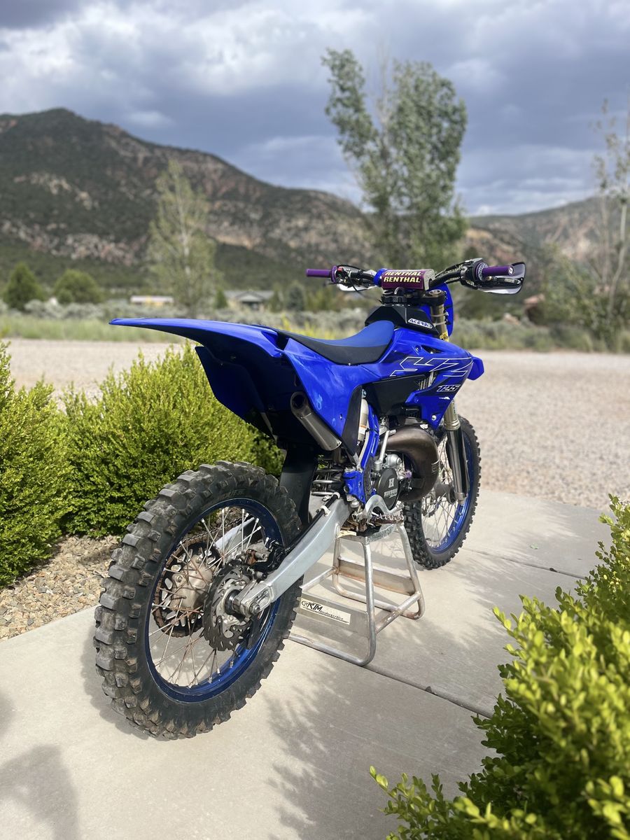 2022 YZ 125
