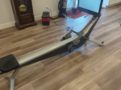 Hydrow Smart Rowing Machine - Immersive Fitness Experience with HD Screen