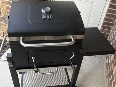 Expert charcoal grill