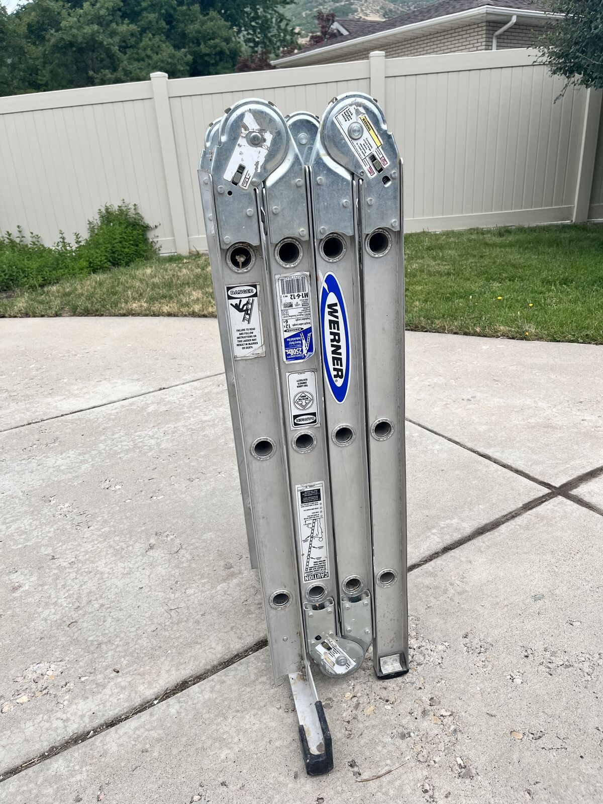 Adjustable Werner Ladder