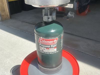 Coleman Propane Stove W/2 Refills Included