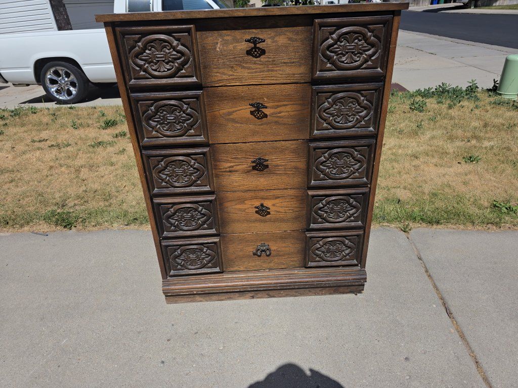 solid wood dresser