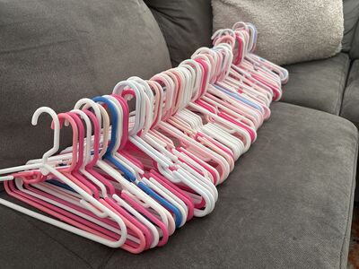 Infant Multicolor Hangers
