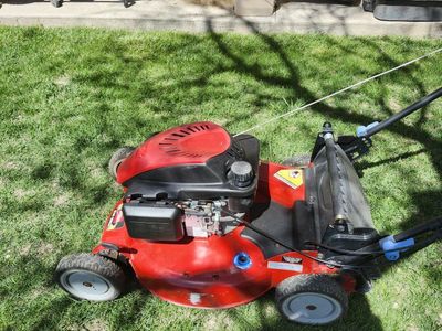 Toro Recycler 22" Personal Pace Self-Propelled Gas Lawn Mower