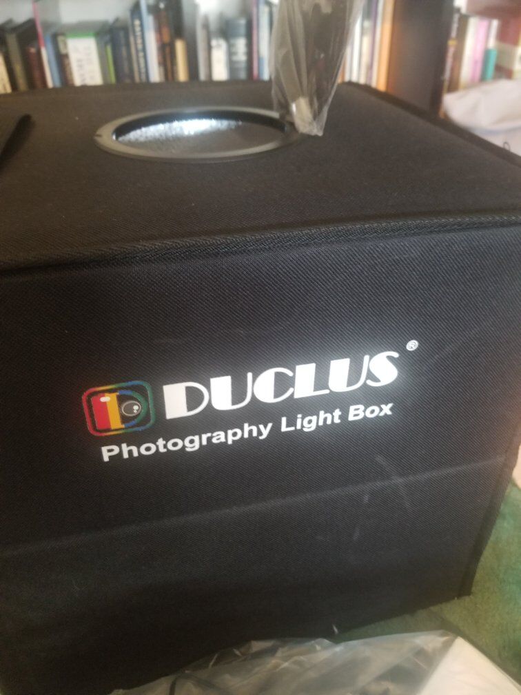 Duclus Photography light box
