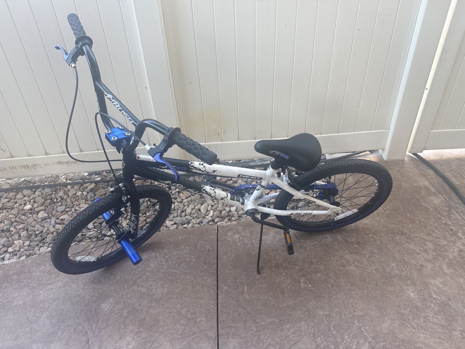 Kent Ambush FS20 BMX Bike - Black/White/Blue, Freestyle, Single Speed