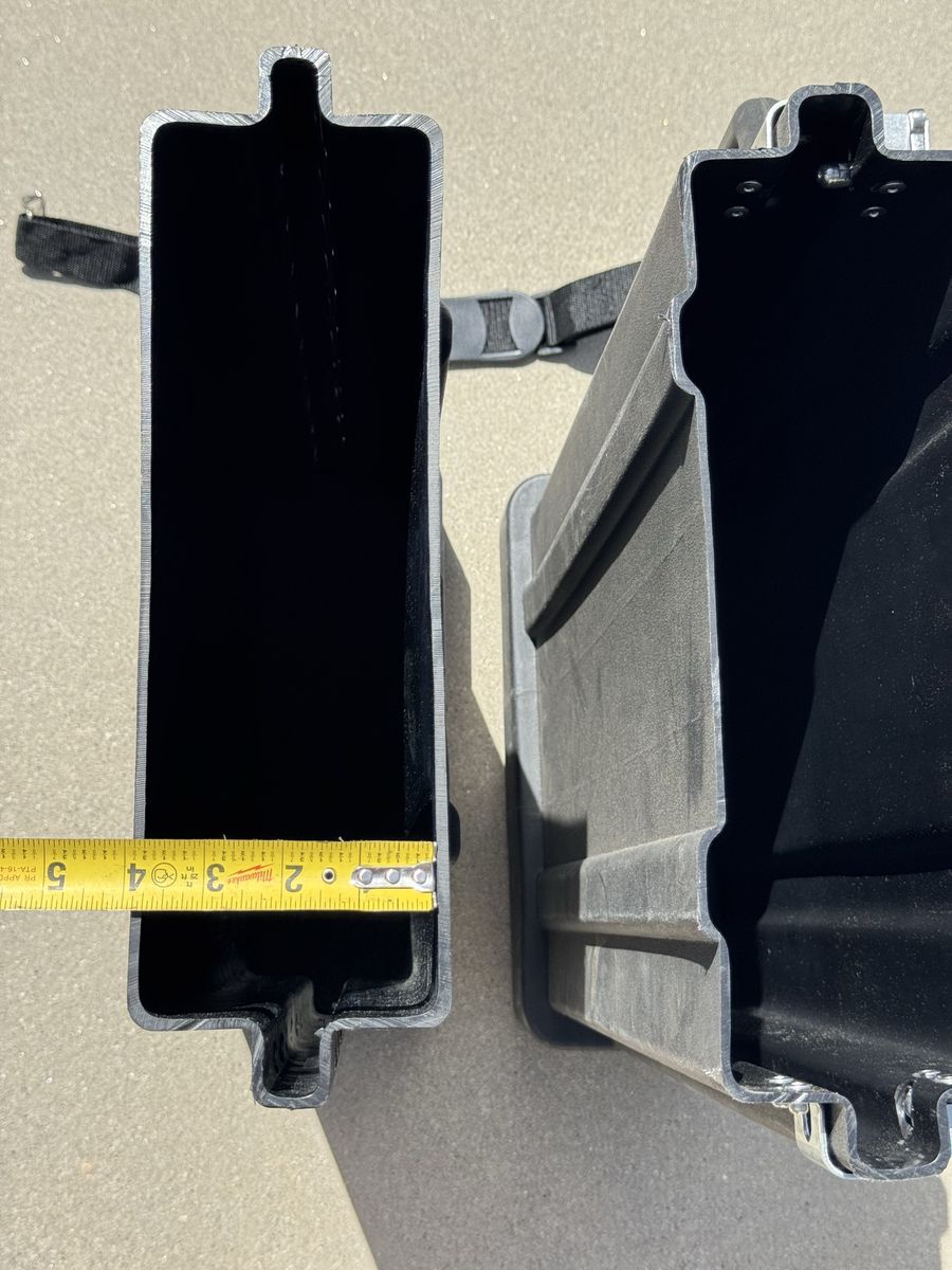 Main image 8