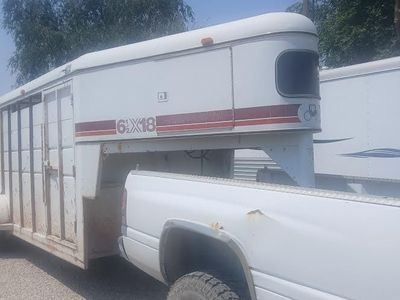 1991 Logan 1XU Horse/Cattle Hauler