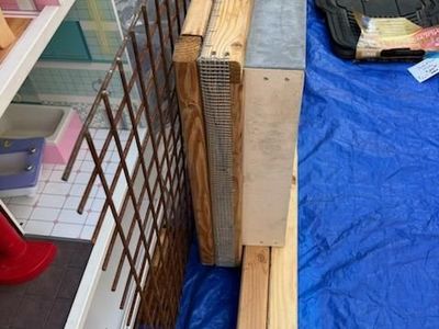 Screens 4 screening Soil, Sand, Concrete mix wood chunks to remove unwanted materials