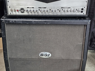 B-52 AT100 Tube Guitar Amplifier with 4x12 cabinet and footswitch