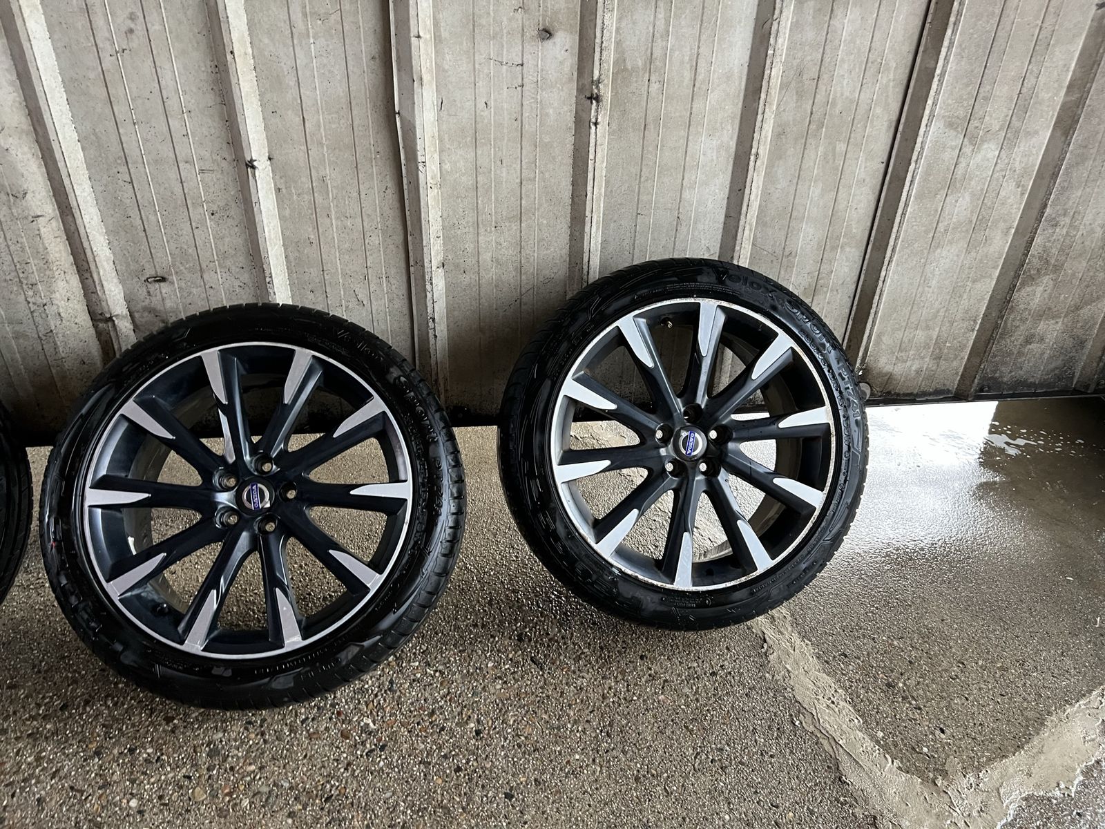 19 inch Wheels with Tires - Set of 4