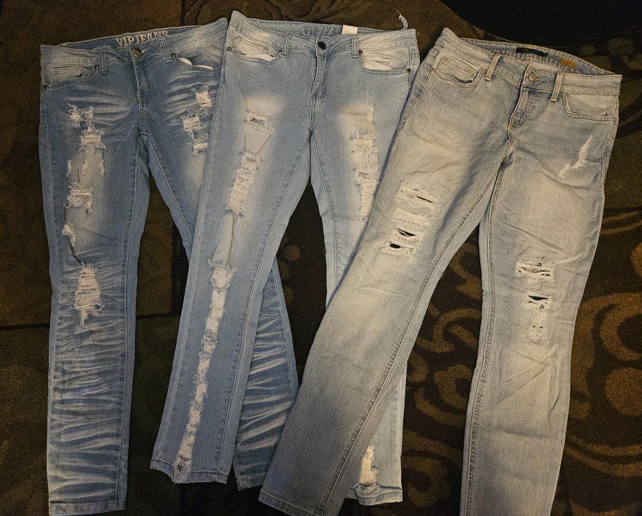 Cute Women's Jeans Pants For Sale!