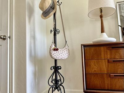 Metal Coat Hanger