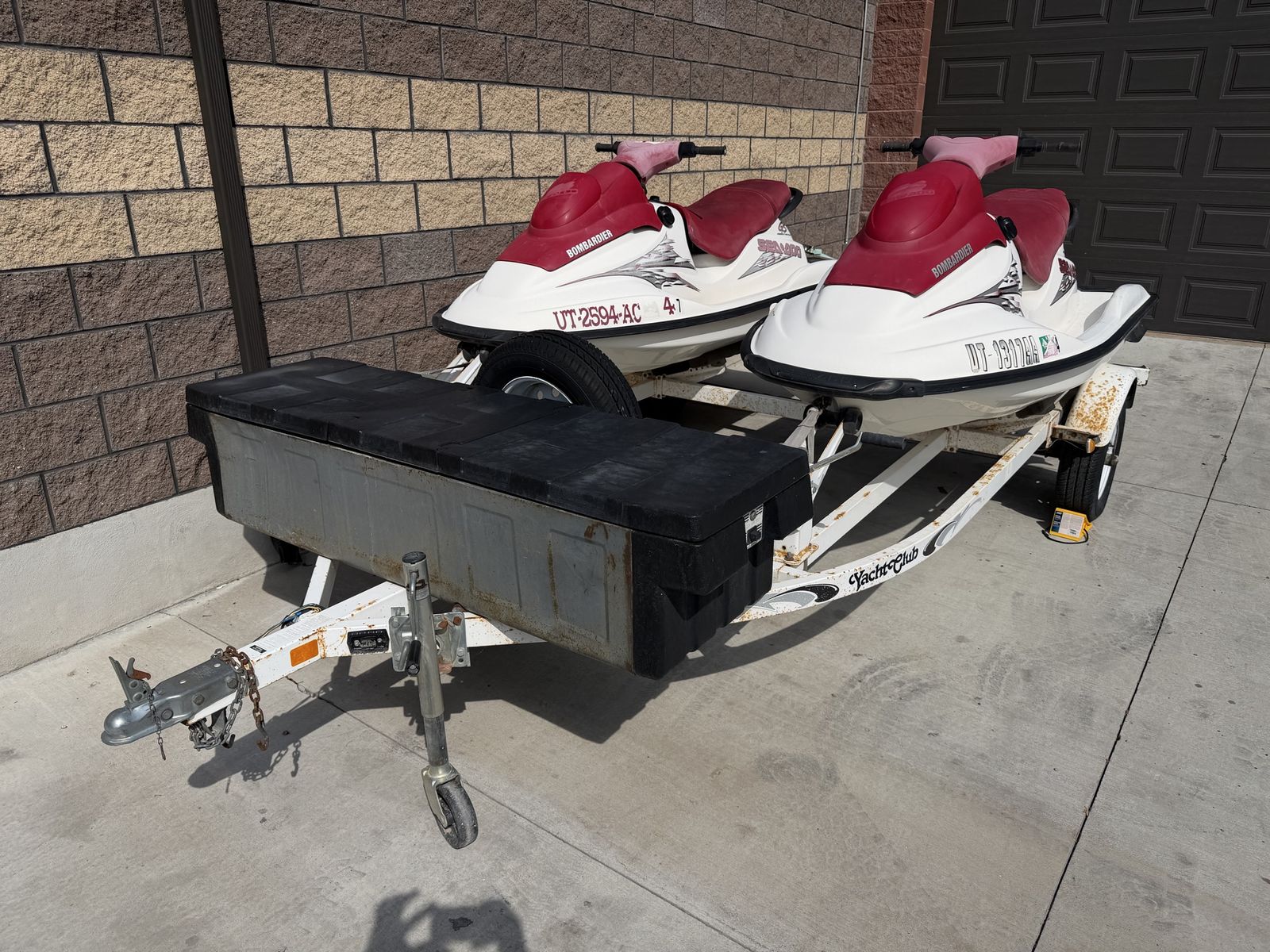 2 2000 Sea-Doo GS’s with trailer