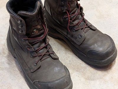 Red Wing 3516 Metguard Boots (Size 9)