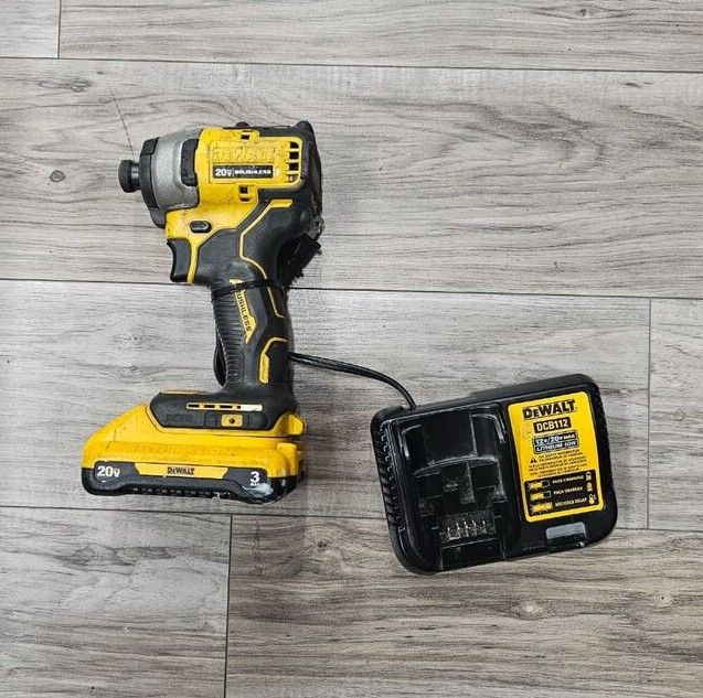 Dewalt Drill dcf809