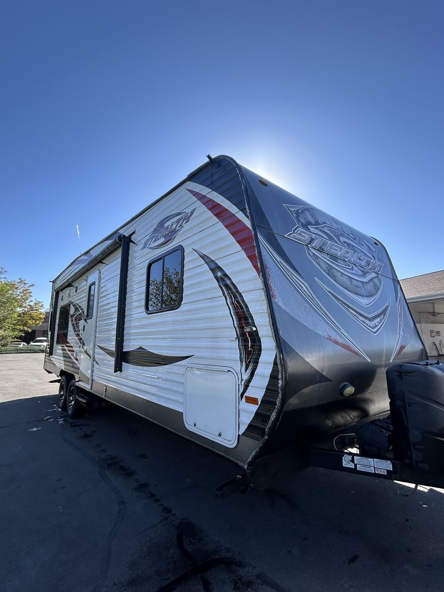 2015 Stealth 2515SA Toyhauler