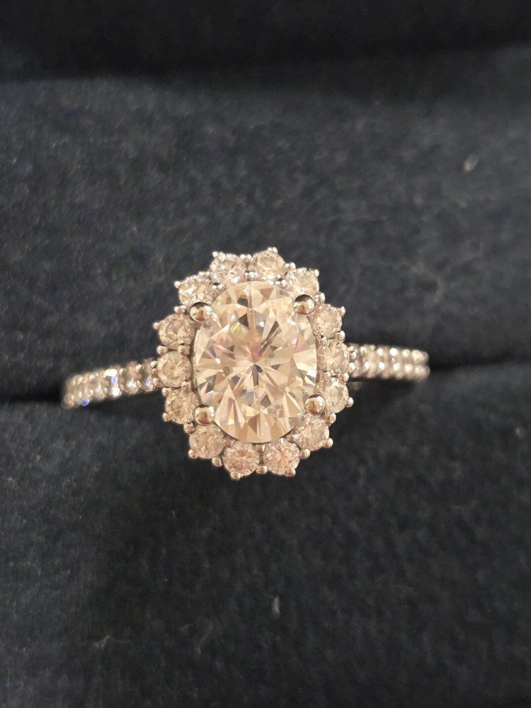 Wilson Diamonds Oval Diamond/Moissanite Engagement Ring with Halo Setting - Exquisite White Gold Design