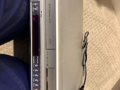Sansui RDVD4005 Hi-Fi Stereo VCR & DVD Recording System Combo