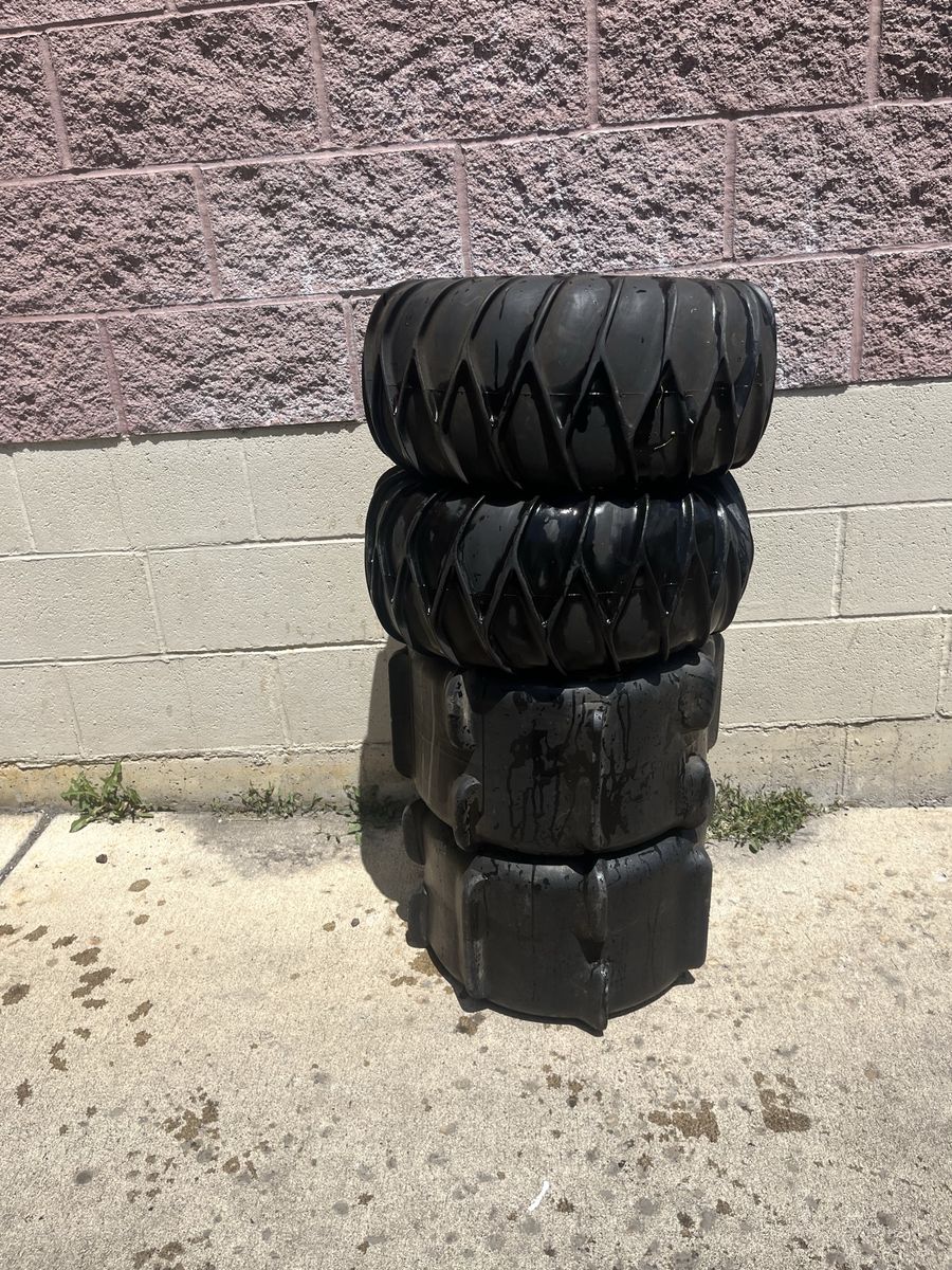 Paddle Tires