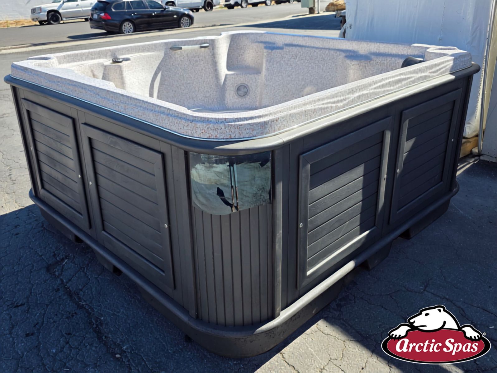 Arctic Spa Yukon 7' x 7' Refurbished
