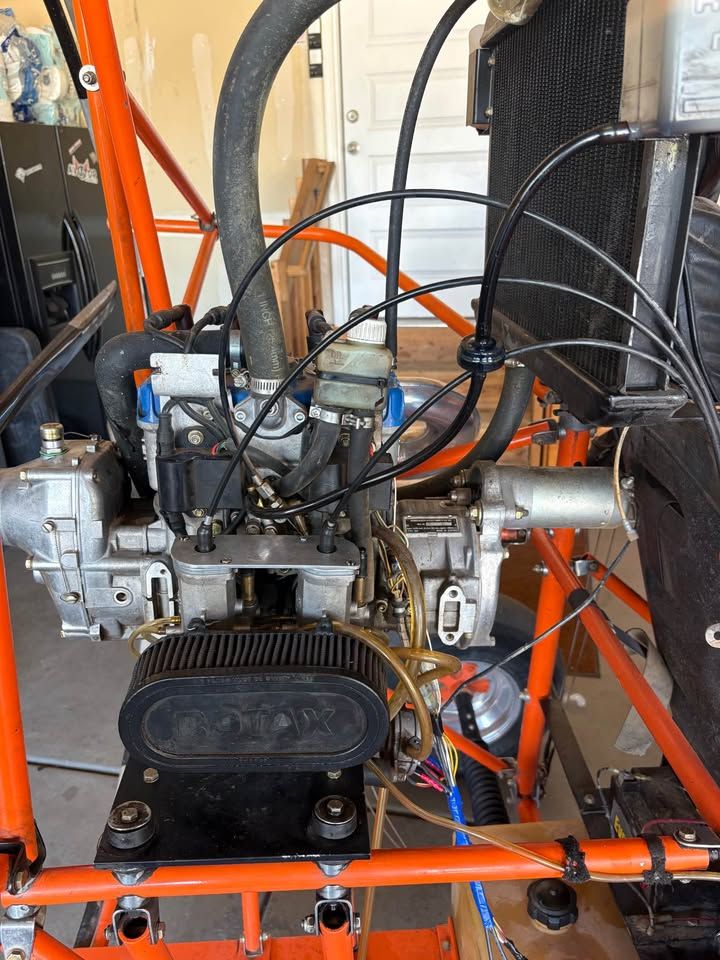 Main image 6