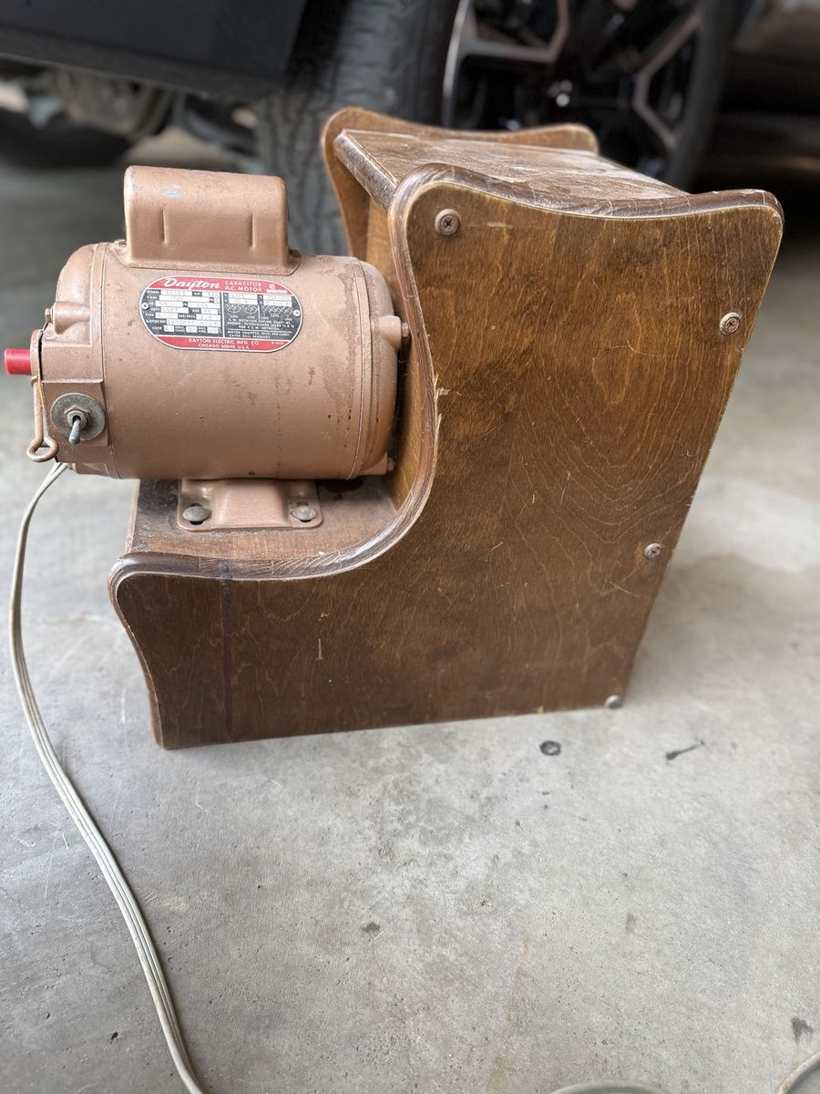 Vintage Magic Mill Stone Wheat Grinder / Grain Mill – Working