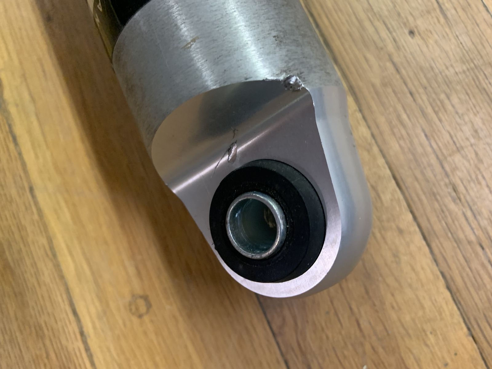 Main image 3
