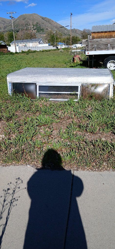 Truck Shell/Camper Top - White with Sliding Windows