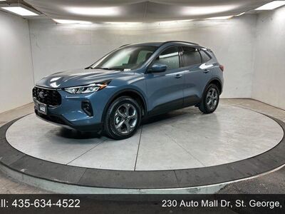 2025 Ford Escape ST-Line Select