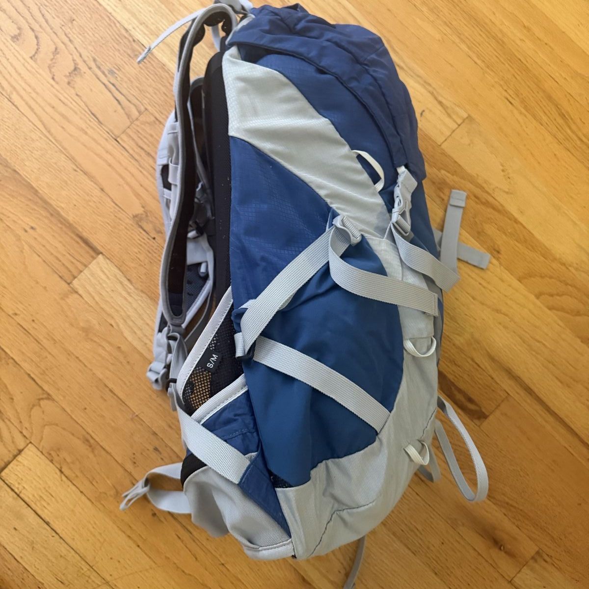 Main image 7
