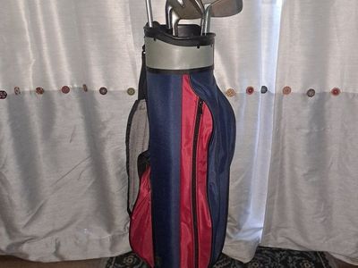 Junior Golf Club Set with youth / kids golf bag (age 11-14)