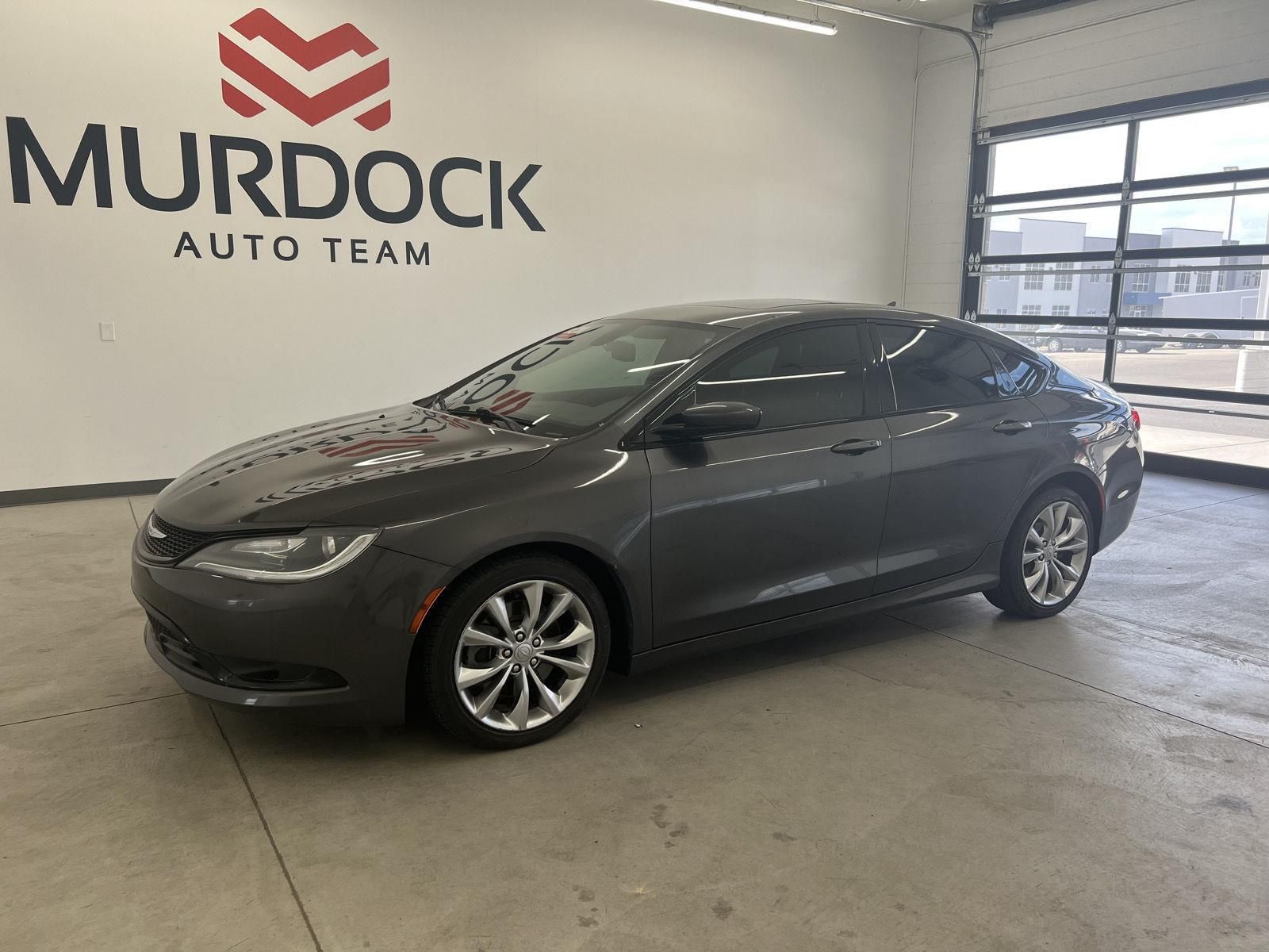 2015 Chrysler 200 S